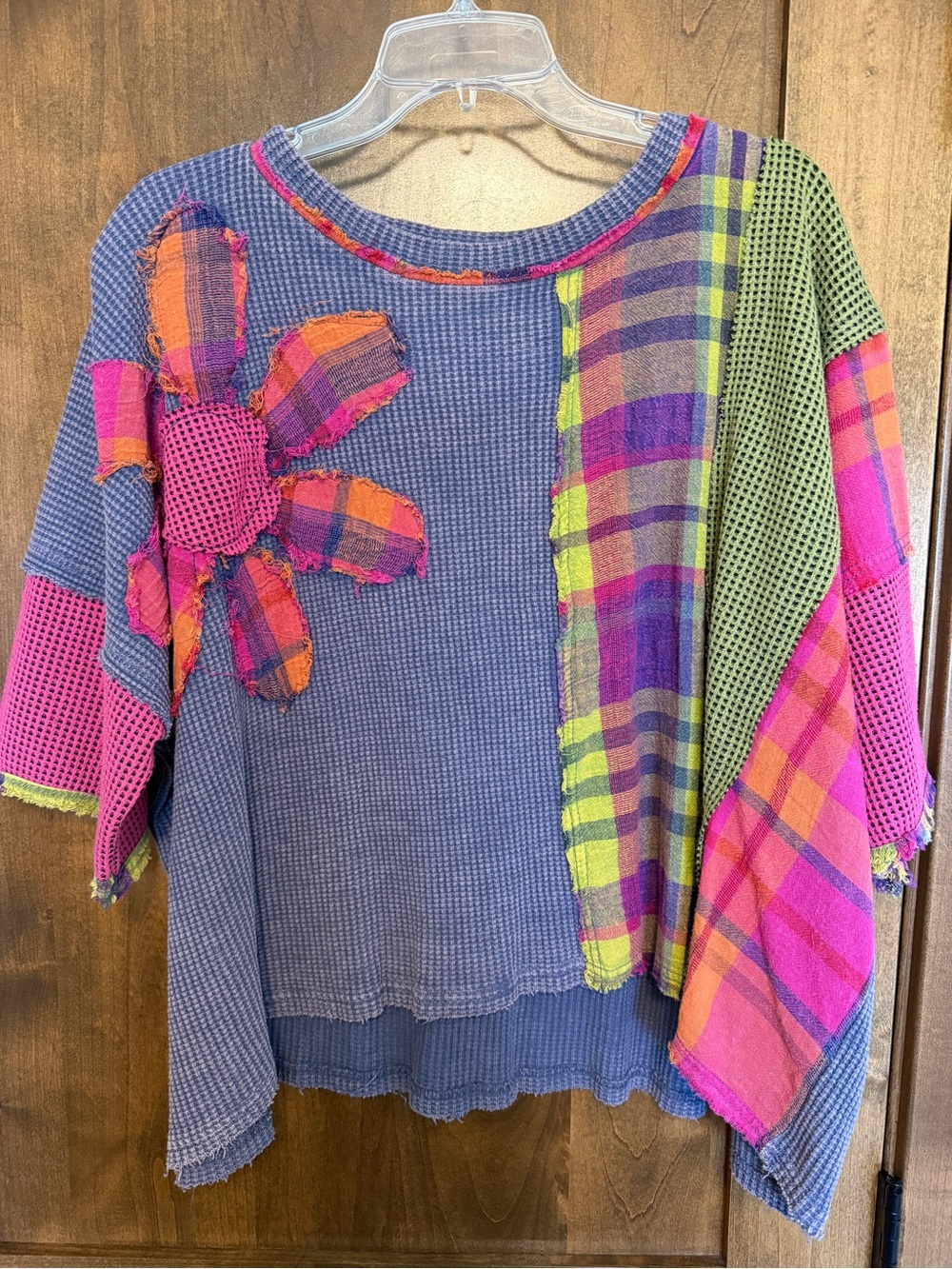 OLI & HALI colorful waffle knit top - NEW - M